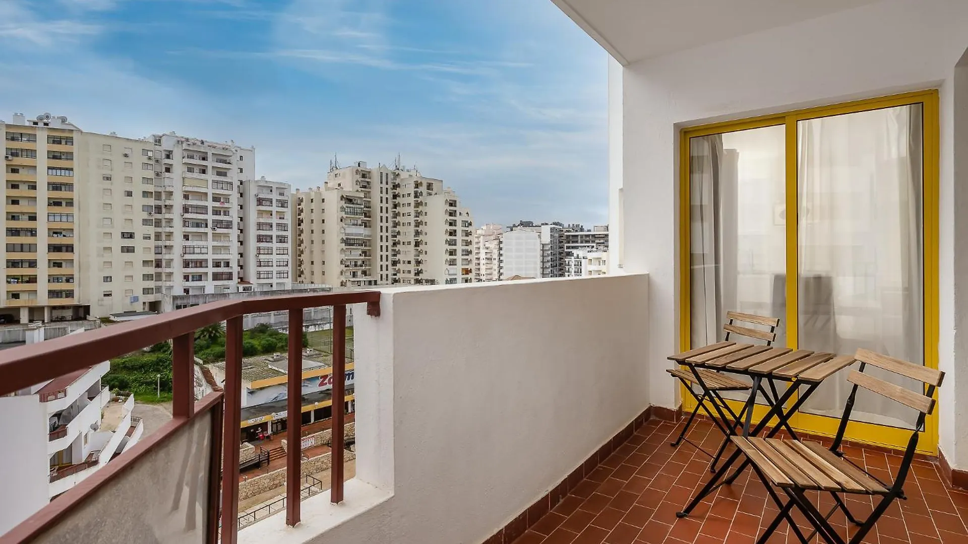 Arnaldo'S Beach Apartment Portimao